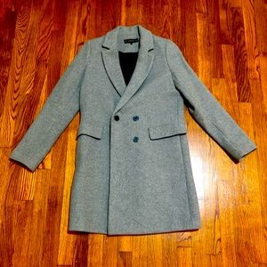 Zara 
Above the Knee Coat in Gray 
Size Small
Wool Mix